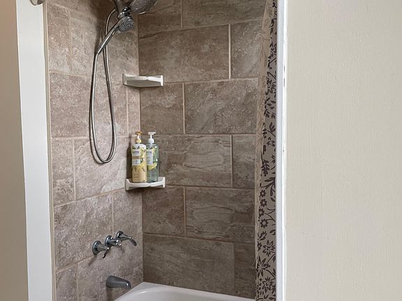 Master bathroom on 3rd floor