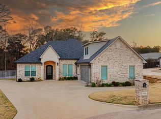 1116 Insignia Way, Longview, TX 75604