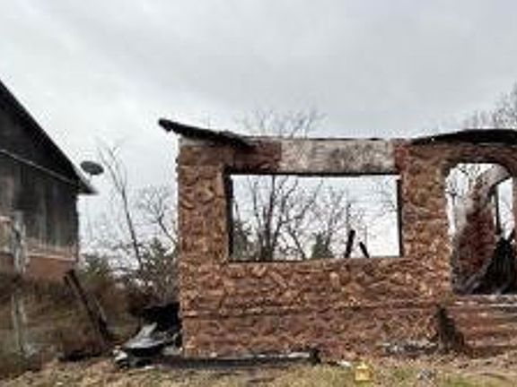 4th image of 6350 Wellsmar Ave