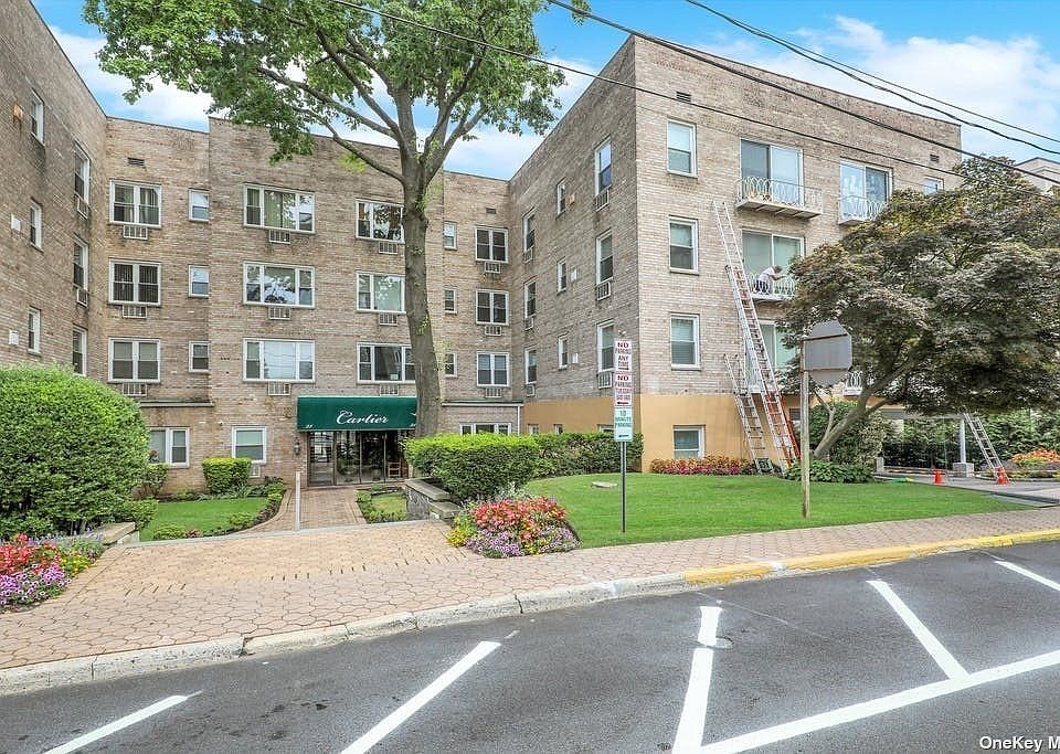 21 Bond Street UNIT 1E, Great Neck, NY 11021 Zillow