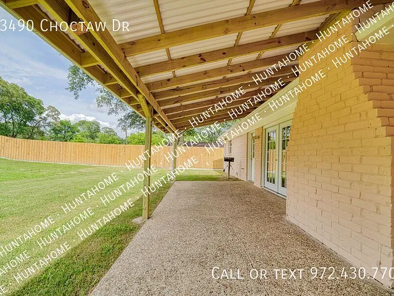 13490 Choctaw Dr — Photo 24