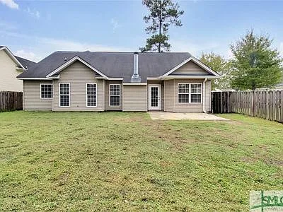 Building Photo - 902 Laurel Hill Cir