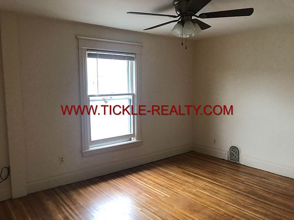 3rd image of 219 Meigs St #3