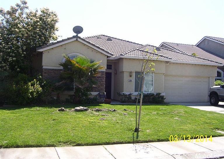 2nd image of 3208 Fallen Oak Ct