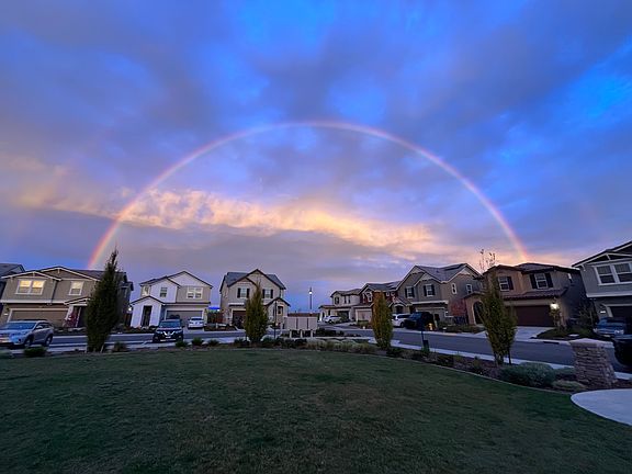 4th image of 3217 Auburn Leaf Loop