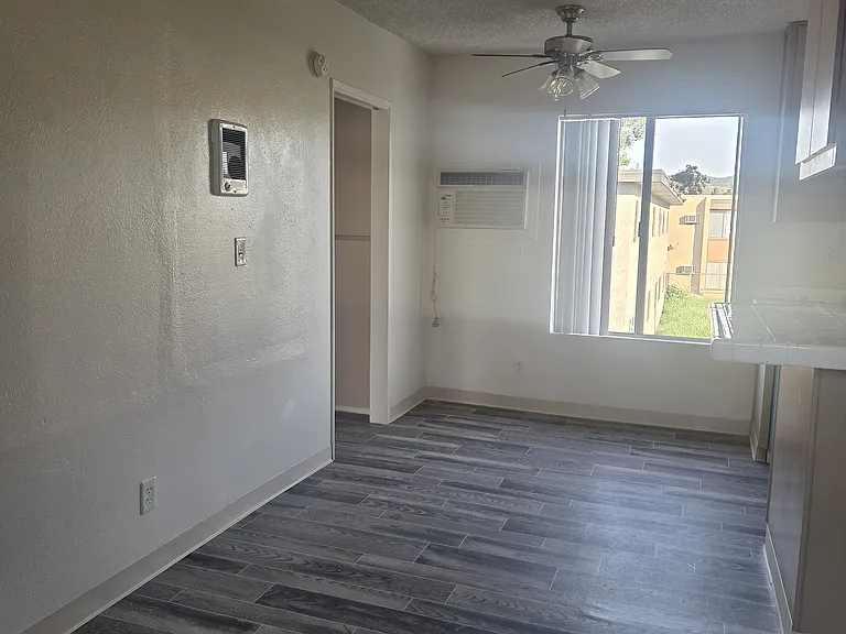 Villa Mollison Apartments — Photo 5