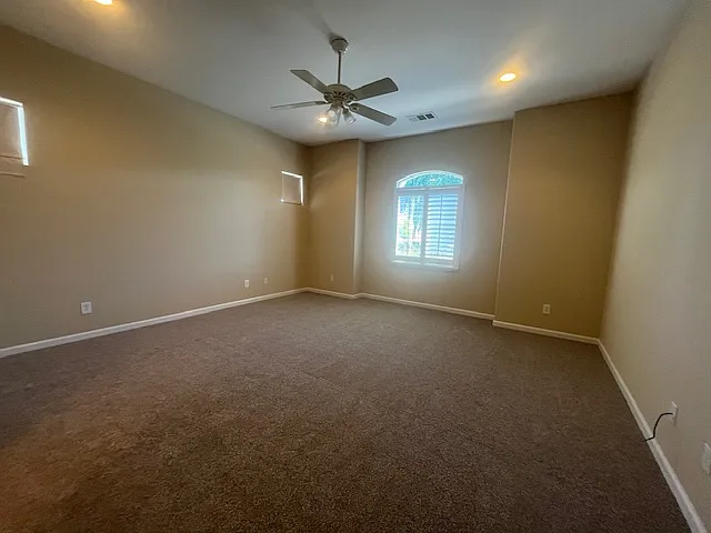 427 Sea Cove Dr — Photo 11