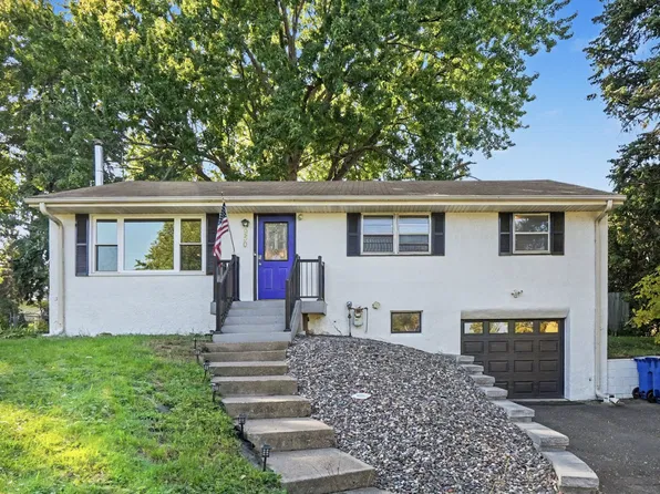 950 22nd Ave NW, New Brighton, MN 55112