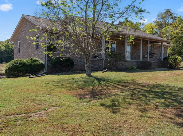 2119 Pope Rd, Scottsville, KY 42164