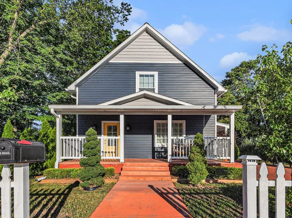 607 S State St, Hart, MI 49420