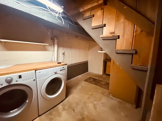 Laundry Area