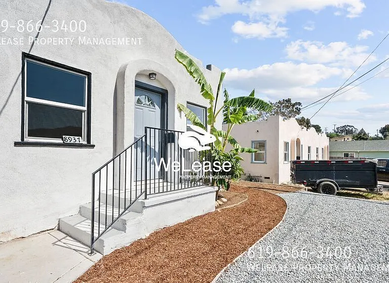8937 1/2 Fair Ln — Photo 2