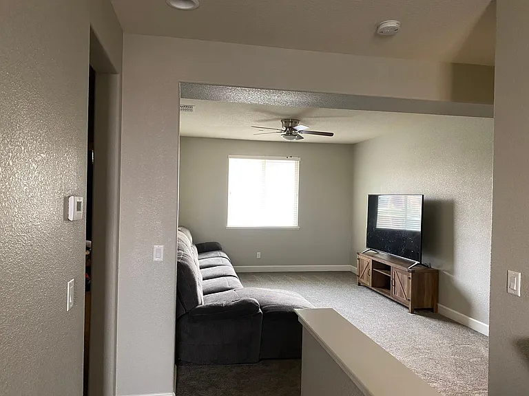 2830 Felton Way — Photo 10