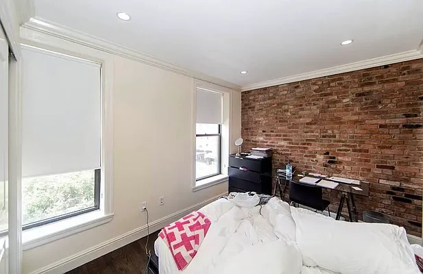Rented by Jonis Realty | media 22