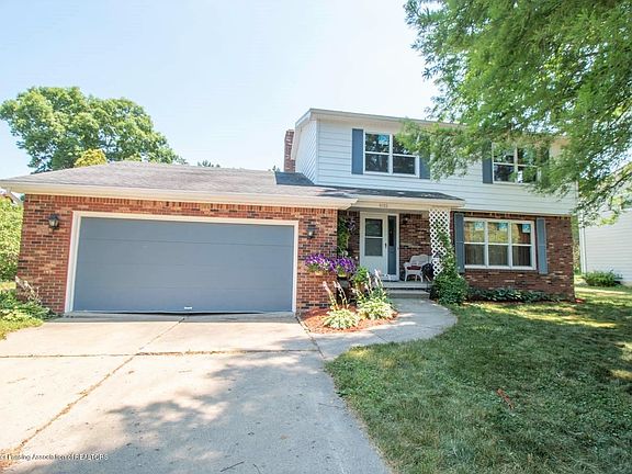 2nd image of 1013 Montevideo Dr