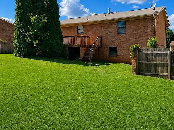 4th image of 435 Clearbrook Dr