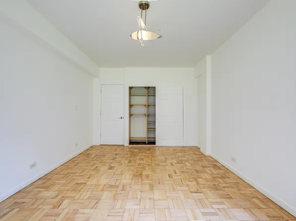 98-22 63rd Drive image 24 of 33