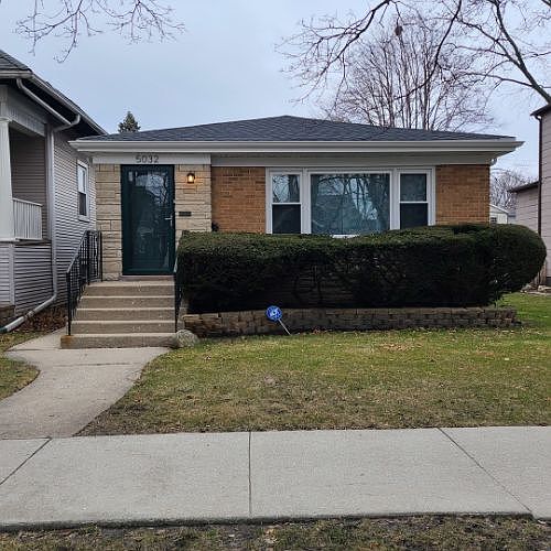 1st image of 5032 W Berwyn Ave