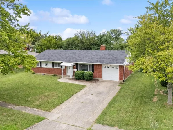 1013 Swango Dr, Dayton, OH 45429