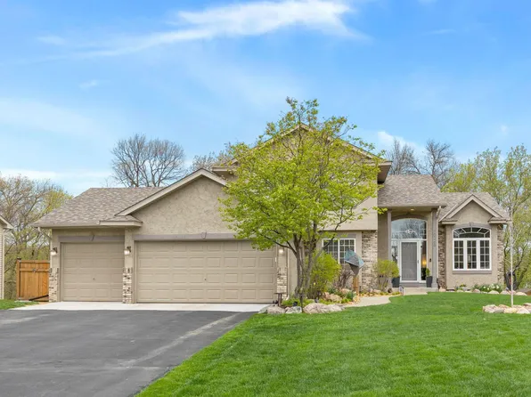 10268 Kalen Ln NE, Hanover, MN 55341