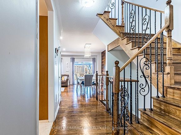 5th image of 244 Andrews Trl