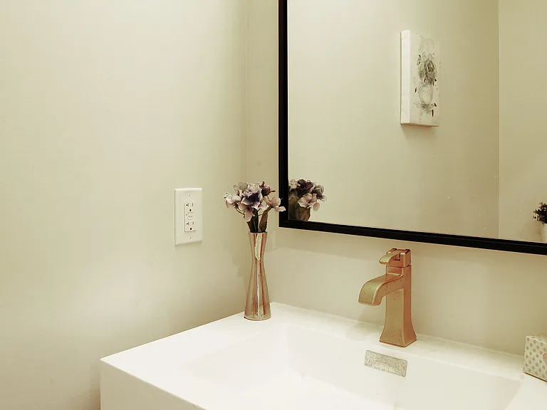 1027 Lamont St NW #1 — Photo 15