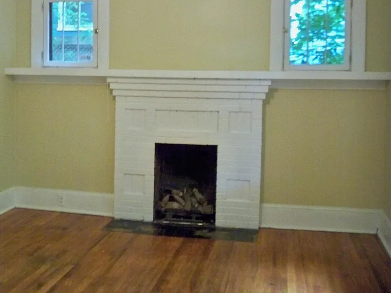 2 Cullowhee St — Photo 2