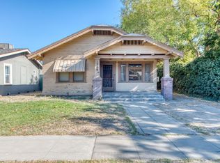 1286 N Arthur Ave, Fresno, CA 93728