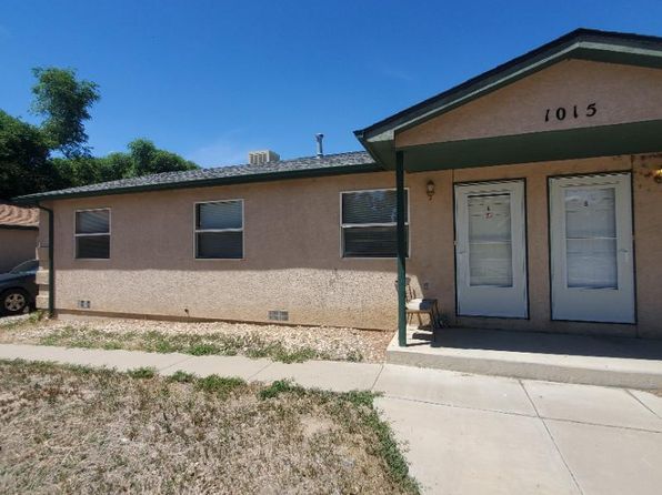 1015 E River St APT A