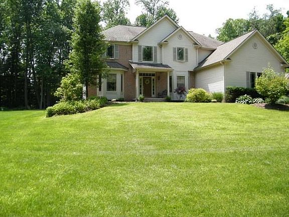 2nd image of 11645 Lancaster Dr