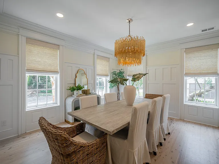 108 Live Oak Dr — Photo 13