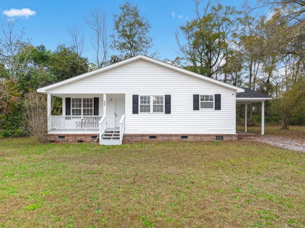 121 Franklin St, Holly Hill, SC 29059