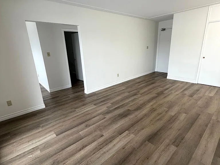 127 Ann St #3 — Photo 6
