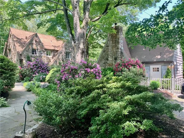 212 New Canaan Avenue, Norwalk, CT 06850