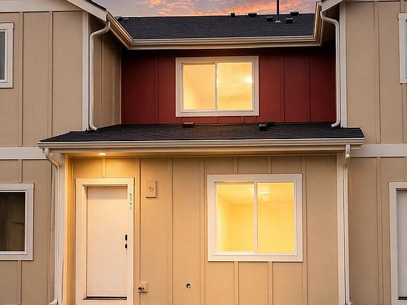 3rd image of 4741 Court R