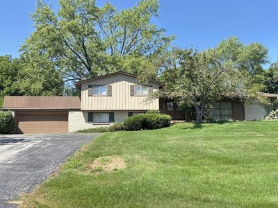 5135 South Menard DRIVE, New Berlin, WI, 53151