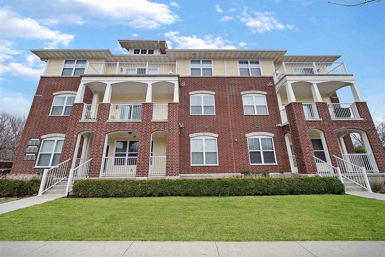 1126 Swisher St, Iowa City, IA 52245 Zillow