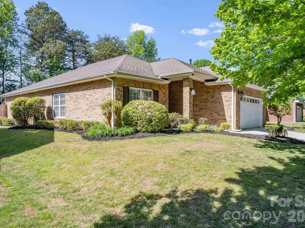 7224 Caley St, Denver, NC 28037