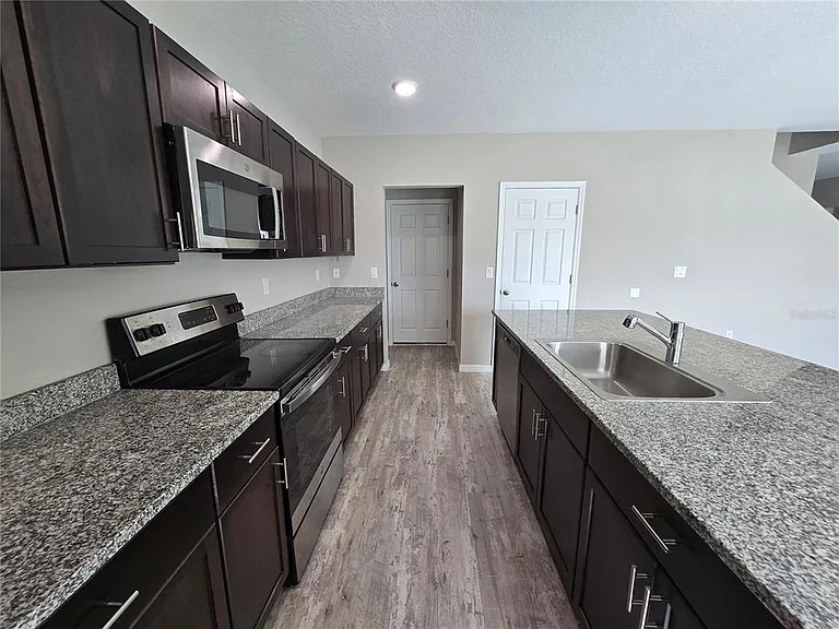 5493 Siltstone St — Photo 9