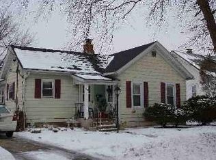708 Linn St, Janesville, WI 53548