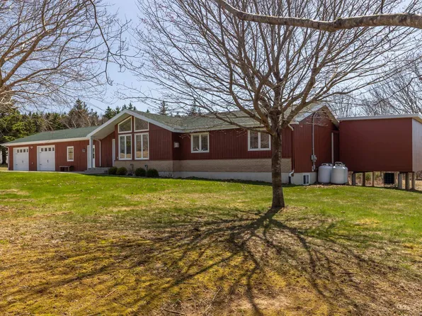 180 John Thibodeau Rd, Meteghan Centre, NS B0W 2J0
