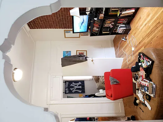 Rented by Signature Property Realty | media 35