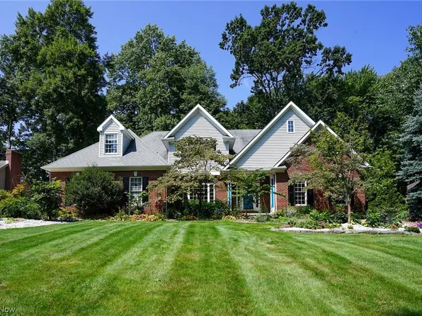6455 Meadowsweet Ave NW, Canton, OH 44718