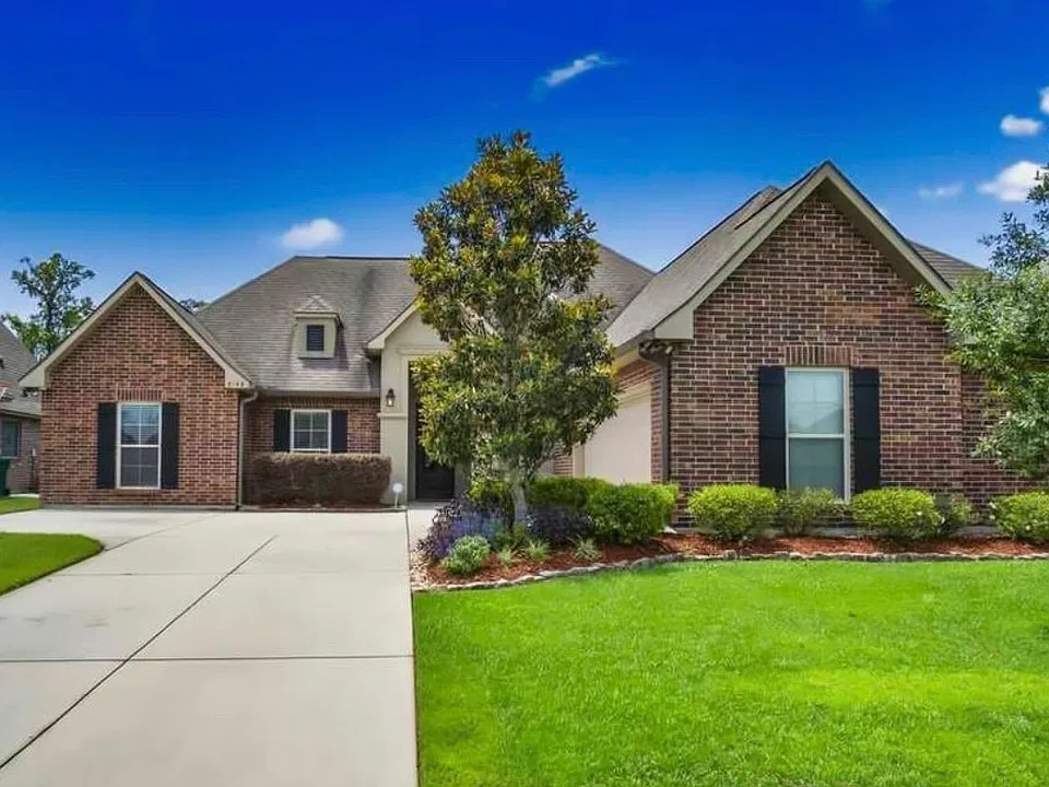 8142 Superior Dr