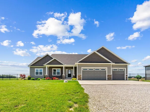 8652 N State Road 13, North Manchester, IN 46962