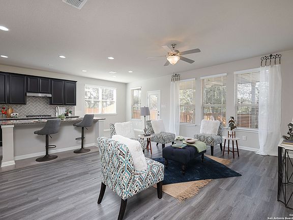 5th image of 7407 COVE WAY