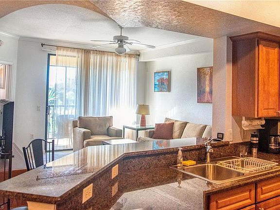 5th image of 13010 Positano Cir APT 201