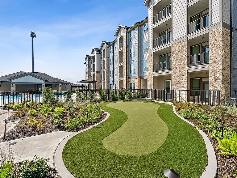 Casella - 55+ Active Adult Apartment Homes — Photo 17