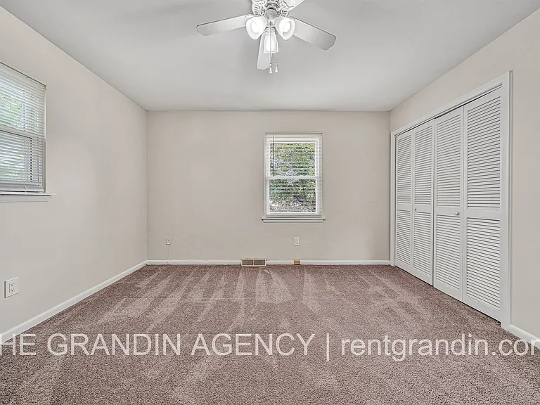 2153 Mulberry St — Photo 11