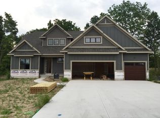 7384 Marksbury Dr, Byron Center, MI